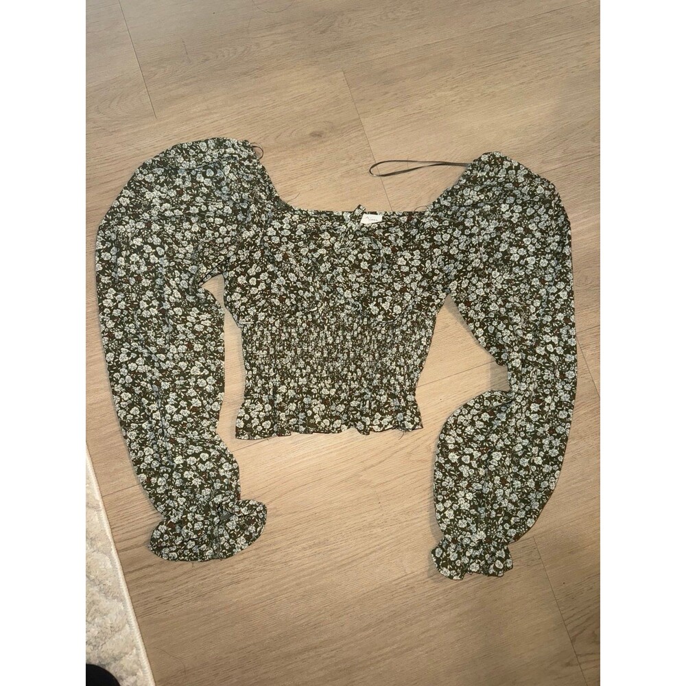 By the river Women’s blouse